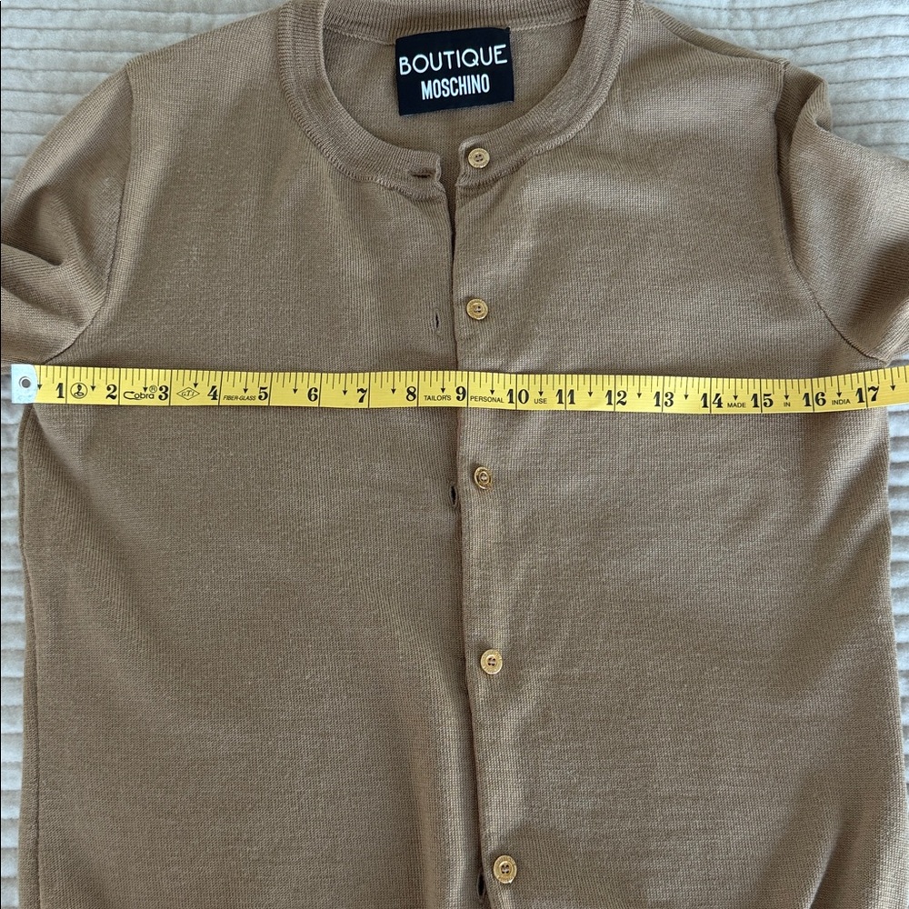 Moschino Tan Button-Up Cardigan Lana Wool size 6, Italian size 40, sweater - Picture 14 of 15